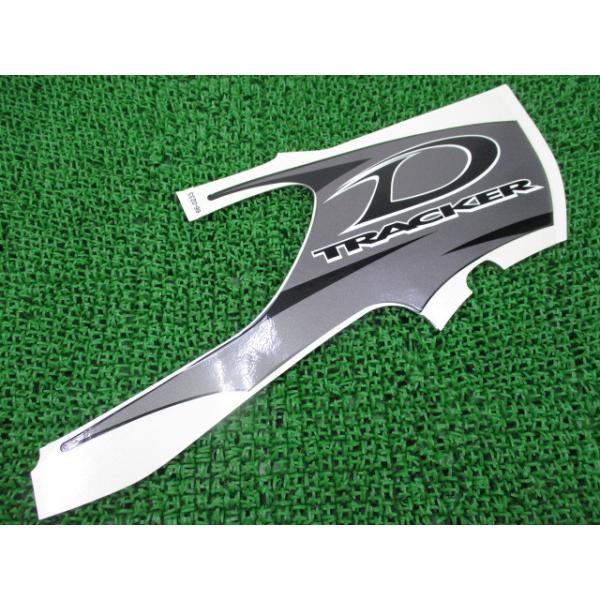 D-TRACKER シュラウド　純正品？ カワサキ（Kawasaki） Dトラッカー シュラウドデカール 右 在庫有 即納
