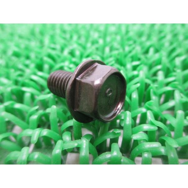 ゼファー750 バッテリーケースボルト 在庫有 即納 カワサキ 純正 新品 バイク 部品 130CB0814 車検 Genuine ゼファー1100 ZXR400 AR125S 72