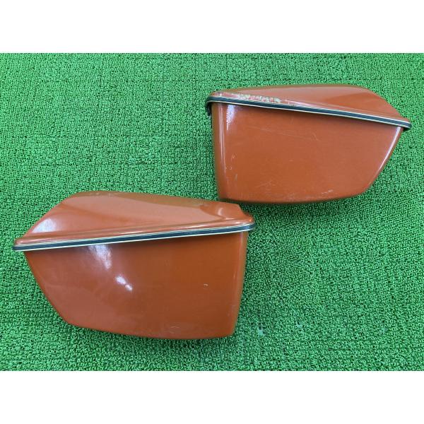 RE5 パニアケース 左右 橙 スズキ 純正 中古 バイク 部品 1975年式外し RE5-10*** ロータリー RE-5 FRP 激レア当時物 車検 Genuine 83 スズキ（SUZUKI） RE5 パニアケース 左右 橙 純正 中古 バイク 部品