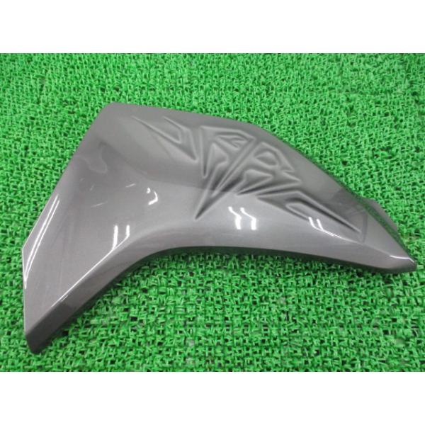 エアブレイド125 フロントカバー 右 在庫有 即納 ホンダ 純正 新品 バイク 部品 廃盤 在庫有り 即納可 車検 Genuine 26 ホンダ（HONDA） エアブレイド125 フロントカバー 右 在庫有 即納 純正