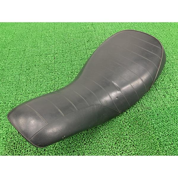 スズキ バンバン200 シート 45111-13G20 純正 中古 バイク 部品