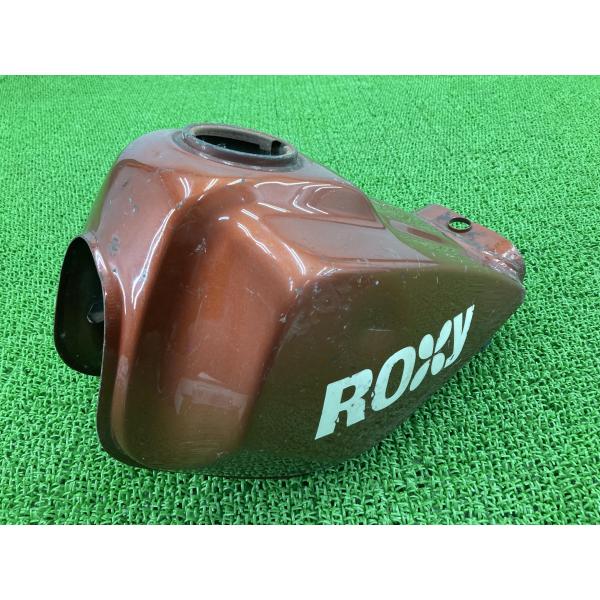 ヤマハ発動機 TW200 TW225 タンク 赤 2JX ヤマハ 純正 中古 ヤマハ発動機 TW200 TW225 タンク 赤 2JX ヤマハ 純正 中古