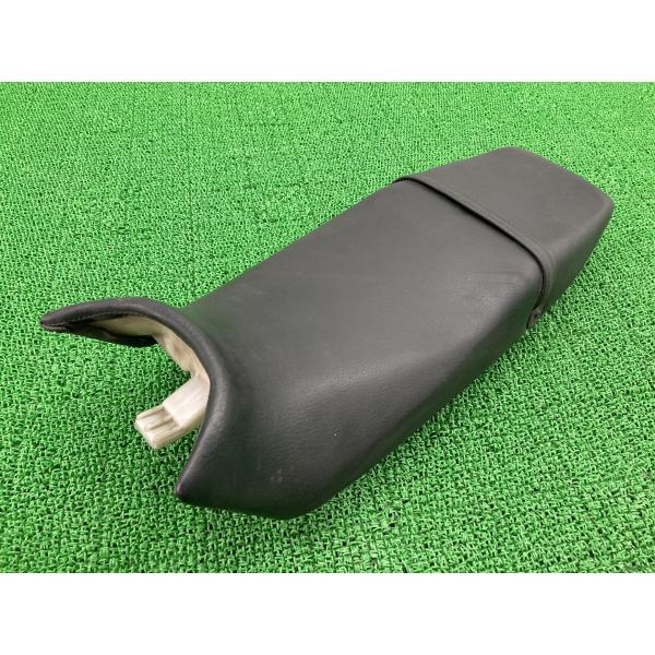 カワサキ（Kawasaki） GPX750R シート 53001-1482 純正 中古 バイク