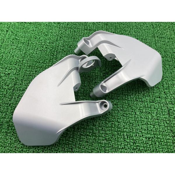 1190アドベンチャー タンクプロテクター 銀 603.07.027.000/603.07.028.000 KTM 純正 中古 603.07.027.000 603.07.028.000 1050 20 1190アドベンチャー タンクプロテクター 銀 603.07.027.000/603.07