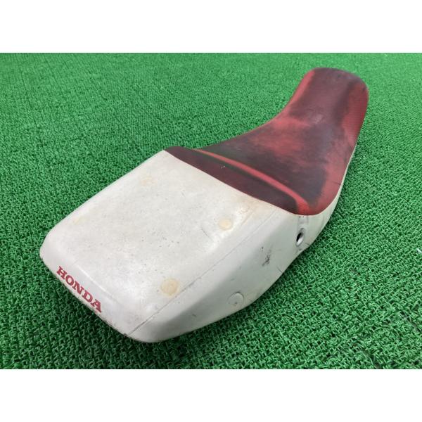 美品 FTR223 純正シート ftr223純正シート HONDA ftr223純正バイクシート 赤/白 HONDA ftr223