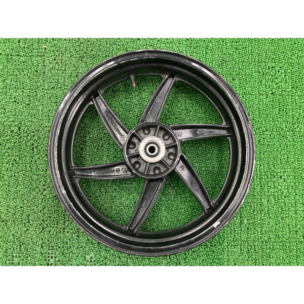 GT250Ｒ リアホイール ヒョースン(HYOSUNG) 純正 バイク 部品 振れ無し 歪み無し 修復素材に ペイント素材に 車検 Genuine 【中古】 68 GT250R リアホイール ヒョースン(HYOSUNG) 純正 中古 バイク 部品