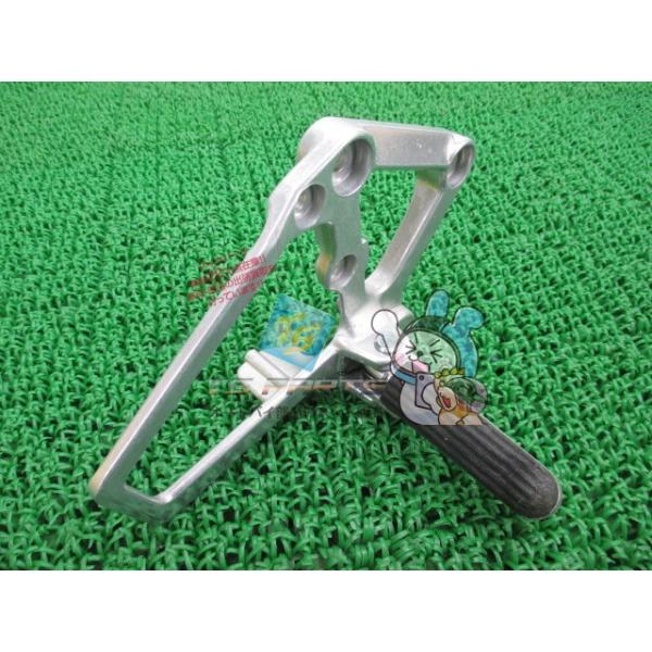 ホンダ NSR50 メインステップ 右 在庫有 即納 純正 新品 バイク ホンダ NSR50 メインステップ 右 在庫有 即納 純正 新品 バイク