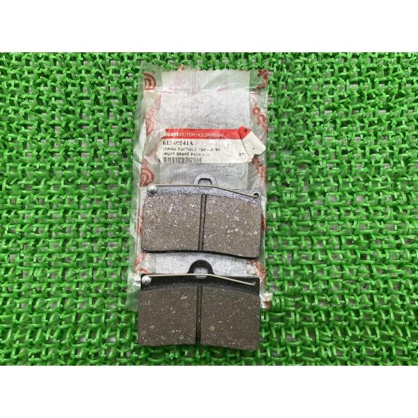888 ブレーキパッド 61340041A 在庫有 即納 ドゥカティ 純正 新品