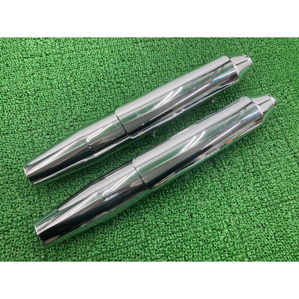 FLSTN1580 サイレンサーマフラー 64960-07/65368-07 ハーレー 純正 2010年式外し 5HD1JD5E4AB030*** 64960-07 65368-07 【中古】 17 FLSTN1580 サイレンサーマフラー 64960-07/65368-07 ハーレー 純正