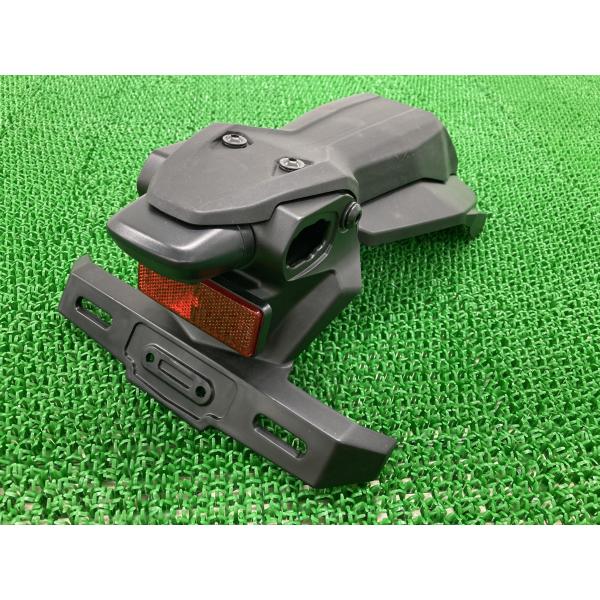 カワサキ（Kawasaki） H2SXSE リアフェンダー 35019-0641 純正 中古