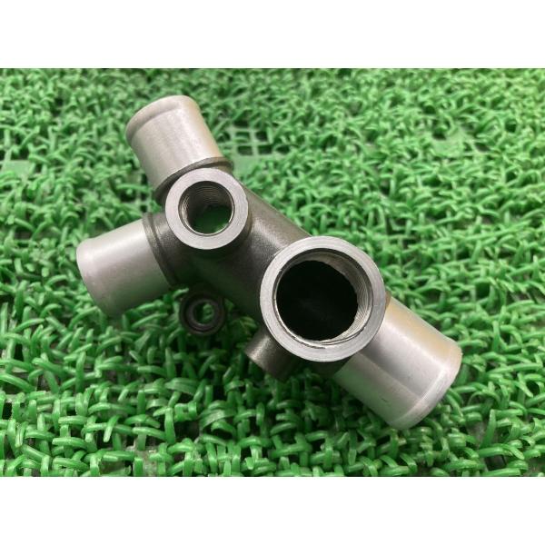 748 ユニオン 81410371A 在庫有 即納 ドゥカティ 純正 新品 バイク 部品 未使用品 916 996にも 修復素材に 車検 Genuine 996SPS 44 748 ユニオン 81410371A 在庫有 即納 ドゥカティ 純正 新品 バイク