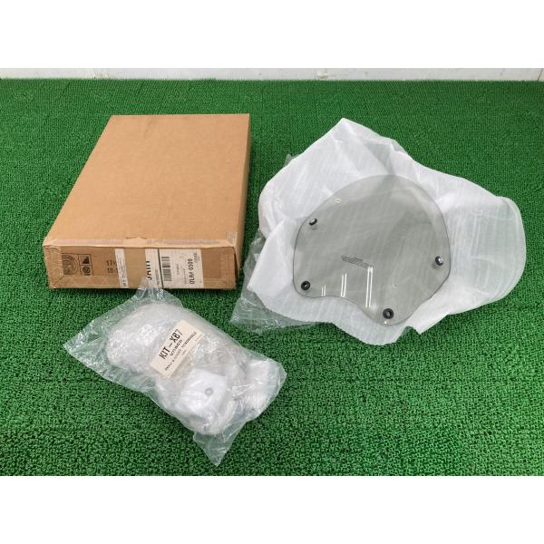 VRSCB スクリーン 57859-05 在庫有 即納 ハーレー 純正 新品 バイク 部品 未使用 V-ROD 割れ欠け無し カスタムに 車検 Genuine 74 VRSCB スクリーン 57859-05 在庫有 即納 ハーレー 純正 新品 バイク