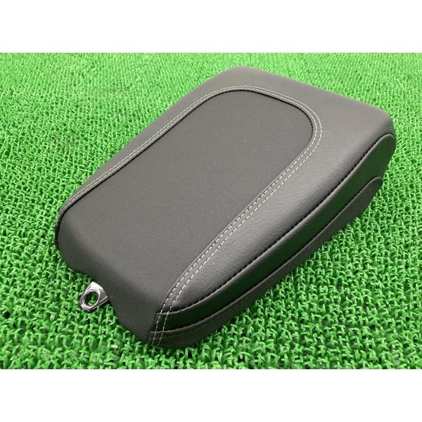 ⑱ハーレーダビッドソン純正FXSB タンデムシートブレイクアウト FXBRS1870 タンデムシート 52400223 ハーレー 純正 中古 バイク 部品