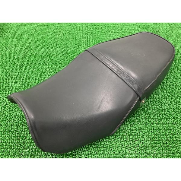 バリオスII シート 53001-1837 カワサキ 純正 バイク 部品 ZR250B 修復素材や張替えベースに 品薄 希少品 GSX250FX 【中古】 29 カワサキ（Kawasaki） バリオスII シート 53001-1837 純正 中古 バイク