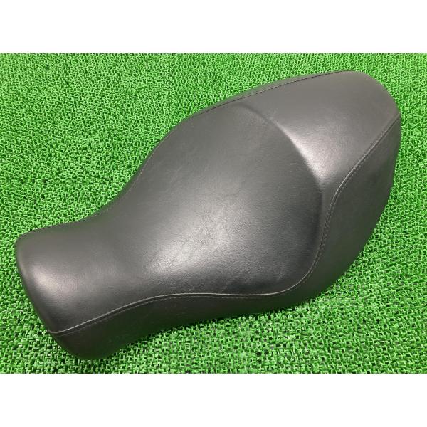 XL883L シート ハーレー 純正 バイク 部品 スポーツスター 883ロー 07年～ 破れ無し 人気のノーマル ソロシート 【中古】 9 XL883L シート ハーレー 純正 中古 バイク 部品 スポーツスター 883