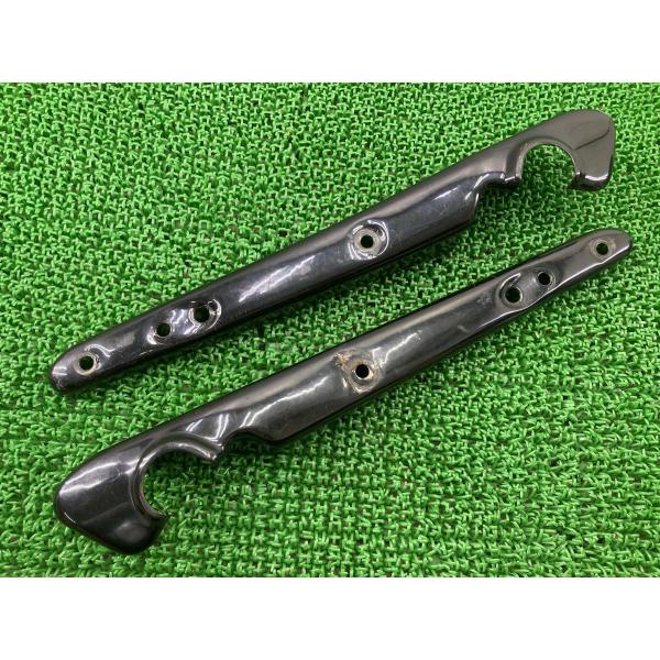 XL1200L リアフェンダーステー 左右 ハーレー 純正 中古 2007年式外し