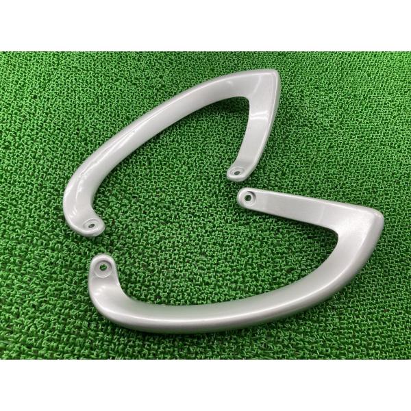 ジャンゴ125 グラブバー 左右 銀 2001246200 プジョー 純正 中古