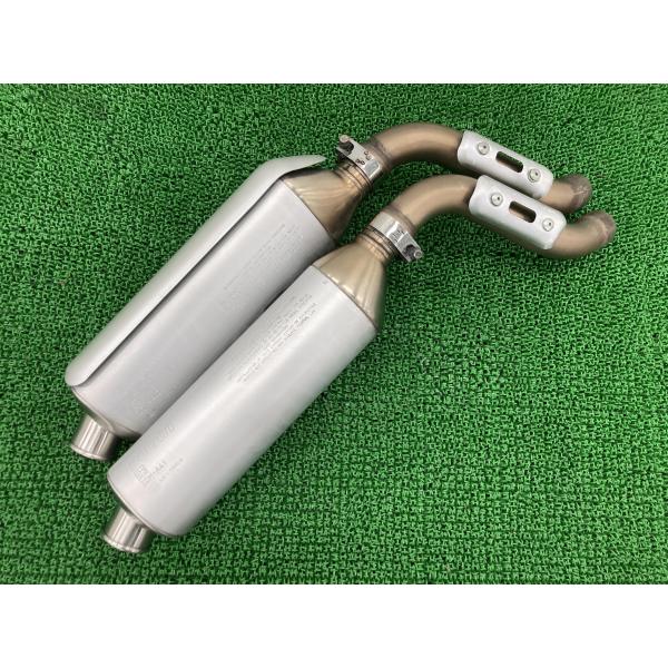 モンスターS4R サイレンサーマフラー 573.1.077.1E/573.1.078.1E ドゥカティ 純正 中古 06-08年モデル ZDMM417AA7B102*** 573.1.077.1E 37 モンスターS4R サイレンサーマフラー 573.1.078.1E/573.1.077.1E