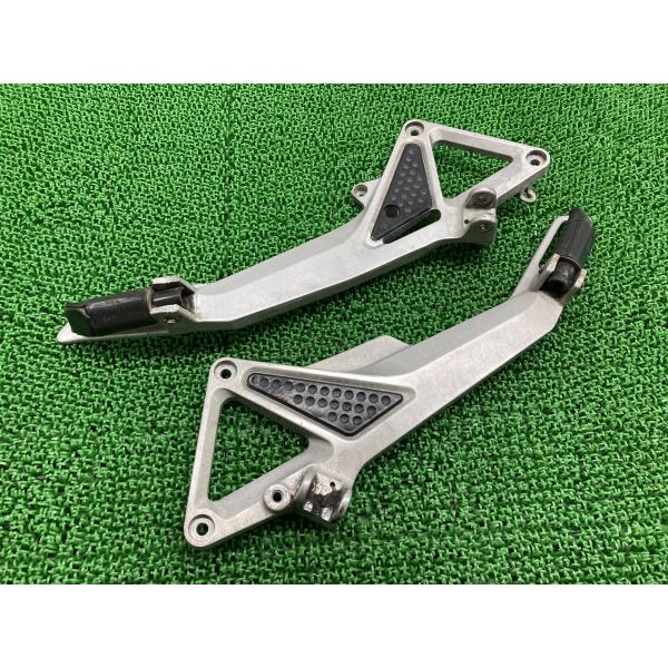 ホンダ（HONDA） ホーネット250 ステッププレート 左右 KEA 純正 中古