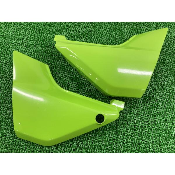 カワサキ（Kawasaki） ZRX400 サイドカバー 左右 36001-1528/36001