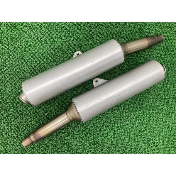 SS1000DS サイレンサーマフラー 左右 573.1.047.1B/574.1.047.1B ドゥカティ 純正 バイク 部品 573.1.047.1B 574.1.047.1B 【中古】 42 ts-parts_22307848