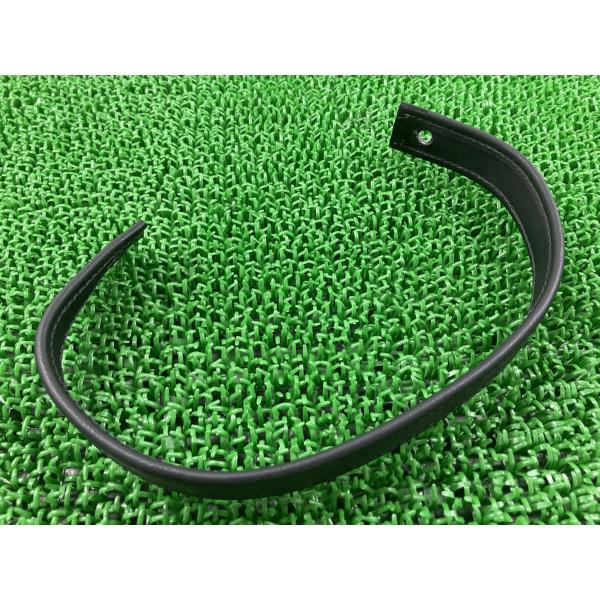 FXSB1580 シートバンド ハーレー 純正 ブレイクアウト タンデムバンド タンデムグリップ 全長480mm コンディション良好 【中古】 98 FXSB1580 シートバンド ハーレー 純正 中古 バイク 部品 ブレイク