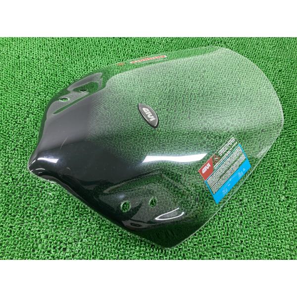 GIVI製MP3ヤーバン125-300 スクリーン D5600ST 社外 中古 ピアジオ クリアロングスクリーン MP3YOURBAN 11年～18年 コンディション良好 68 GIVI製MP3ヤーバン125-300 スクリーン D5600ST 社外 中古 ピアジオ
