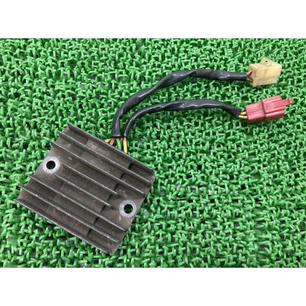 ホンダ（HONDA） GB250クラブマン レギュレター 純正 中古 バイク 部品