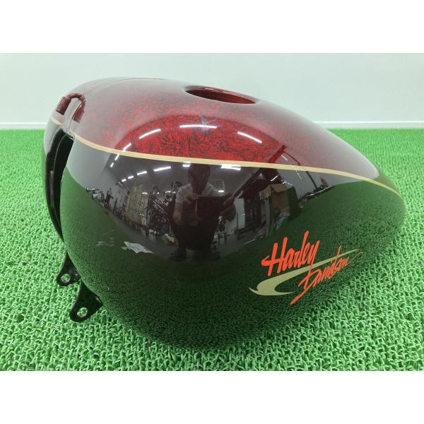 FLSTC1450 タンク 黒/ワイン 61625-01B ハーレー 純正 中古 ヘリテイジソフテイルクラシック TC88 ガソリンタンク コケキズ無し 69 FLSTC1450 タンク 黒/ワイン 61625-01B ハーレー 純正 中古 ヘリテイジ
