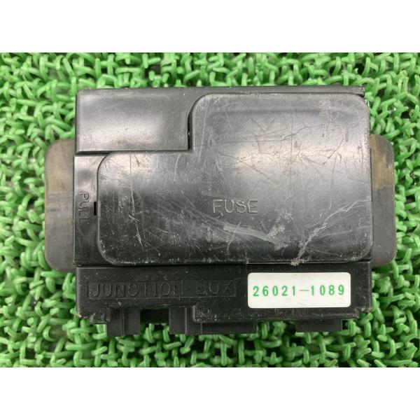 カワサキ ZRX400 ヒューズボックス 26021-1089 純正 中古 バイク カワサキ ZRX400 ヒューズボックス 26021-1089 純正 中古 バイク