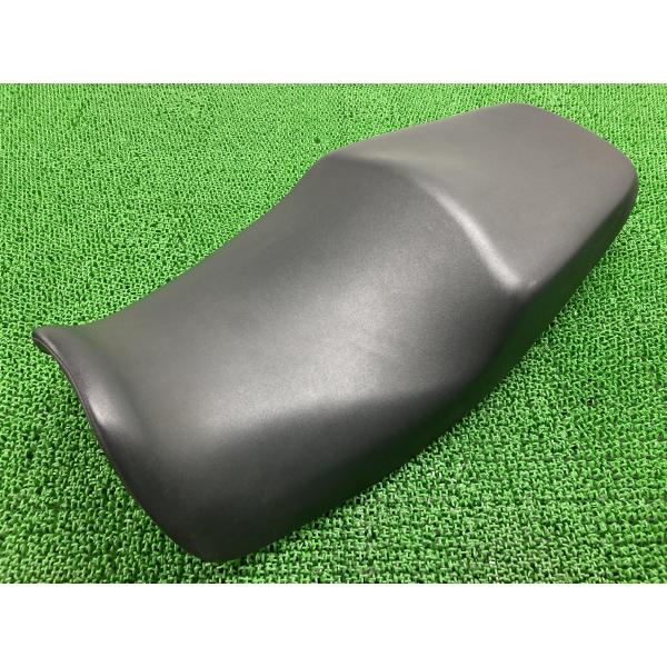 CB400SF シート MCE ホンダ 純正 バイク 部品 NC39 NC42前期 修復素材や張り替えベースに 品薄 希少品 車検 Genuine 【中古】 14 ホンダ（HONDA） CB400SF シート MCE 純正 中古 バイク 部品 NC42 NC39