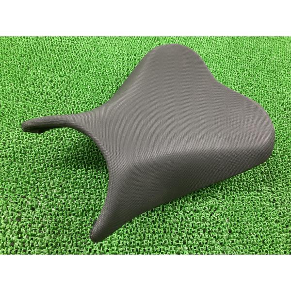 NINJA400 フロントシート 53066-0801 カワサキ 純正 中古 バイク 部品 EX400G メインシート コンディション良好 破れ無し Wj カワサキ（Kawasaki） NINJA400 フロントシート 53066-0801 純正 中古