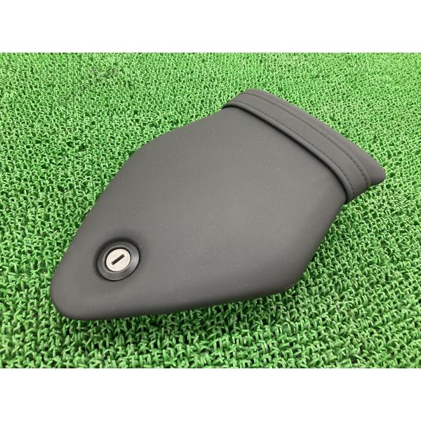 S1000RR タンデムシート 668833-10  純正 バイク 部品 コンディション良好 破れ無し 品薄 希少品 車検 Genuine 【中古】 87 ts-parts_22322335