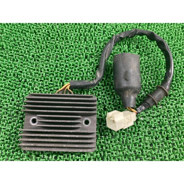 ほぼ新品 CB1300SF用 純正レギュレータ ホンダ（HONDA） CB1300SF レギュレター 純正 中古 バイク 部品 SC54