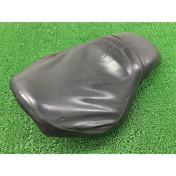 Vツインマグナ250 シート KCRA ホンダ 純正 バイク 部品 MC29 前期 張替えベースに 品薄 希少品 車検 Genuine 【中古】 89 ホンダ（HONDA） Vツインマグナ250 シート KCRA 純正 中古 バイク 部品