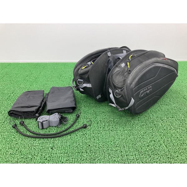 GIVI製 サイドバッグ 左右 94355 社外 中古 バイク 部品 EA100B GIVI製 サイドバッグ 左右 94355 社外 中古 バイク 部品 EA100B