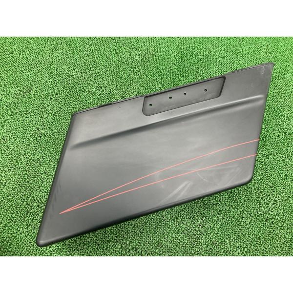 FLTRX103 パニアケース 右 79093-93B/79106-03A ハーレー 純正 中古