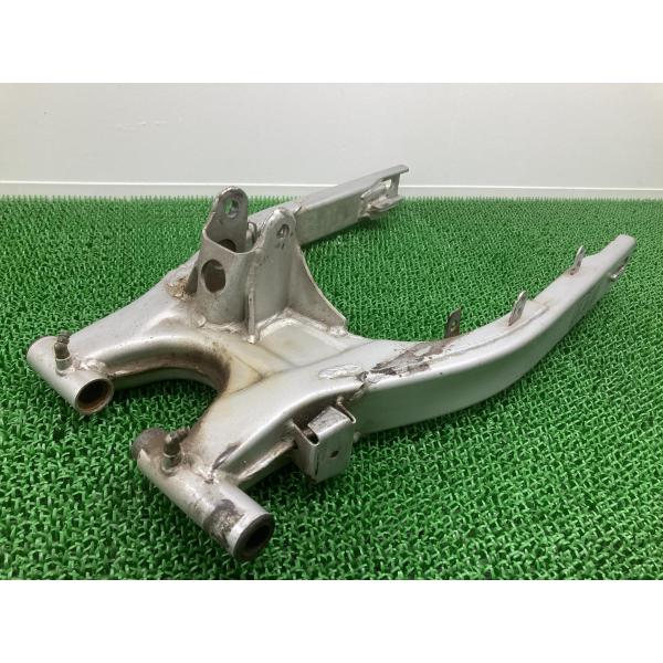ヤマハ発動機 TW200 TW225 スイングアーム ヤマハ 純正 中古 バイク