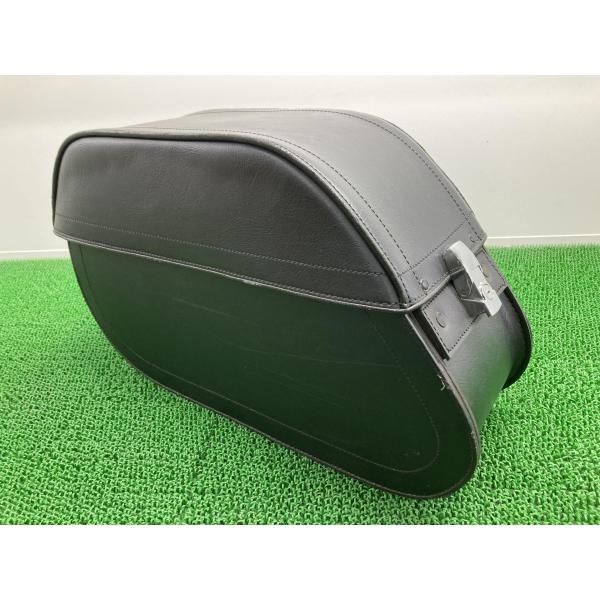 EDGE製FXDL1580 サイドバッグ 左 5HD1GN41X9K332*** 社外 サドルバッグ ハーレー ダイナ ローライダー カスタム素材に 【中古】 35 ts-parts_22327759