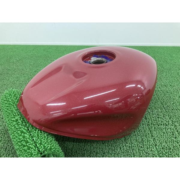 スズキRGVガンマ250純正タンク スズキ（SUZUKI） RGV250ガンマ タンク 純正 中古 バイク 部品 VJ23A