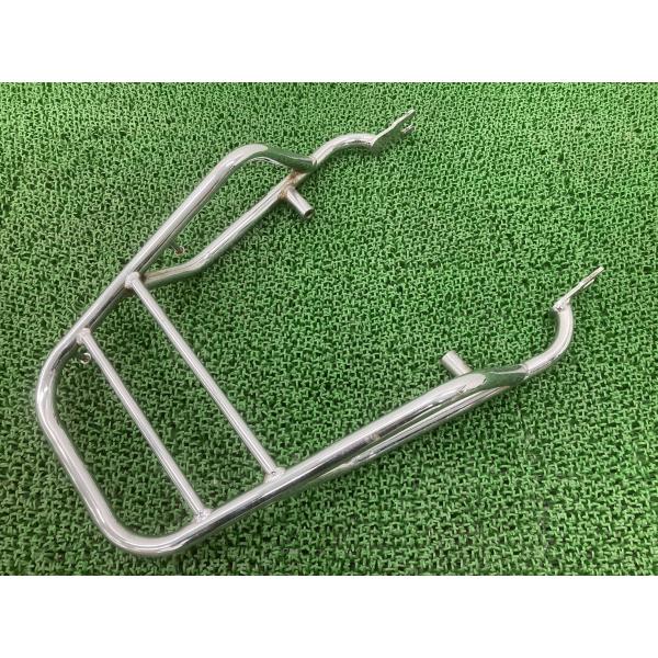 W800 W650 W400純正リアキャリア やや傷や汚れあり W800 W650 W400純正リアキャリア やや傷や汚れあり バイク用品