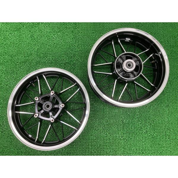 カワサキ（Kawasaki） Z900RS ホイール 前後 0666/0667 純正 中古