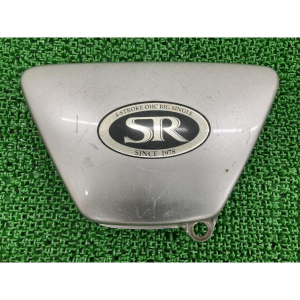 ヤマハ発動機 SR400 SR500 サイドカバー 右 銀 ヤマハ 純正 中古
