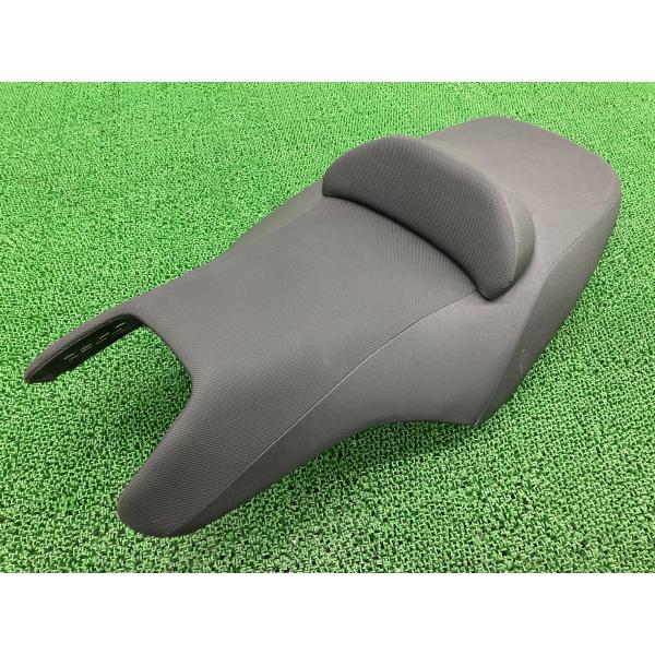T-MAX シート Y4B5 ヤマハ 純正 バイク 部品 SJ08J 修復素材や張替えベースに バックレスト 品薄 希少品 車検 Genuine 【中古】 21 ヤマハ発動機 T-MAX シート Y4B5 ヤマハ 純正 中古 バイク 部品 SJ08J