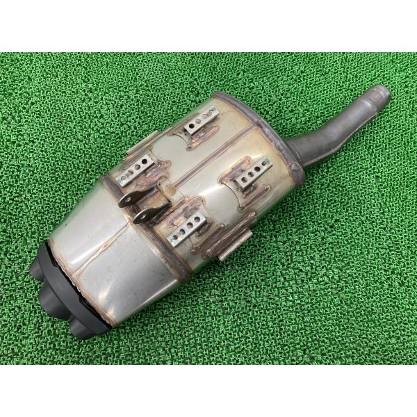 デイトナ675 サイレンサーマフラー 2203848 トライアンフ(TRIUMPH) 純正 トライアンフ 機能的問題なし コケキズ無し 品薄 【中古】 91 デイトナ675 サイレンサーマフラー 2203848 トライアンフ(TRIUMPH