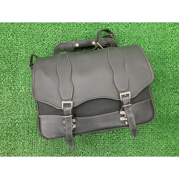 デグナー製 サイドバッグ 片側 社外 中古 バイク 部品 ハーレー