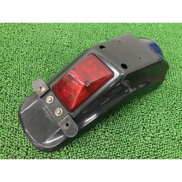 カワサキ（Kawasaki） KLX250 リアフェンダー 黒 35022-1281 純正 中古