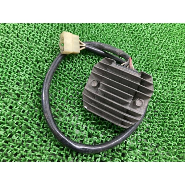 ドラッグスター400クラシック レギュレター ヤマハ 純正 バイク 部品 VH01J ステー レギュレーター レクチファイアー 【中古】 30 YAMAHA（ヤマハ） ドラッグスター400クラシック レギュレター 純正