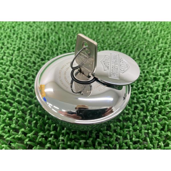 ハーレーダビッドソン純正タンクキャップ　鍵付き　61100119A ts-parts_22415057