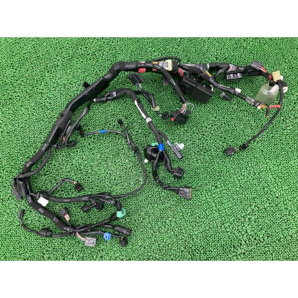 GSX-R1000 メインハーネス 17KA0 DM11G-101*** スズキ 純正 バイク 部品 DM11G ヒューズボックス 綺麗 良品 断線無し 【中古】 64 スズキ（SUZUKI） GSX-R1000 メインハーネス 17KA0 DM11G-101*** 純正